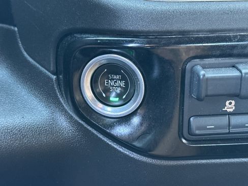 Used 2024 Chevrolet Silverado 2500 LTZ image 32