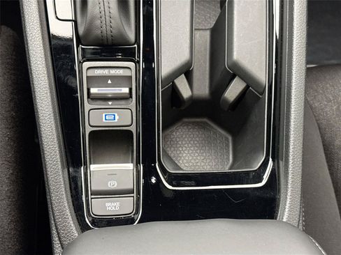 Used 2024 Honda Accord Sport image 27