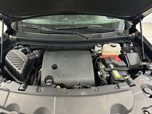 Used 2019 Chevrolet Traverse LS w/ LPO, Blackout Package FWD image 35