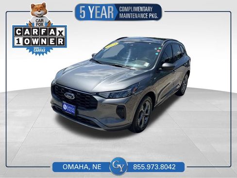 Used 2024 Ford Escape ST-Line w/ Tech Pack #1 AWD/4WD image 1