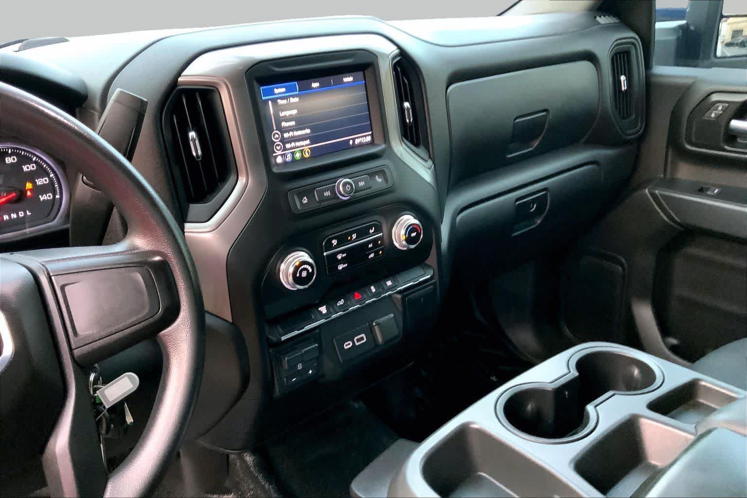 Used 2023 GMC Sierra 3500 Pro w/ Convenience Package AWD/4WD image 6