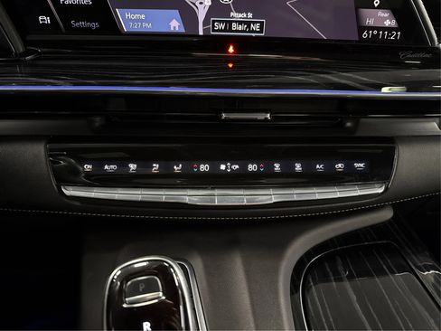 Used 2021 Cadillac Escalade ESV Sport w/ Driver Assist Tech Package image 25