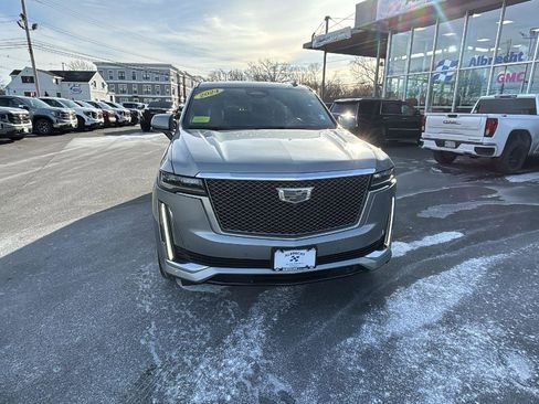 Certified 2024 Cadillac Escalade ESV Premium Luxury Platinum w/ Heavy-Duty Trailer Package image 2