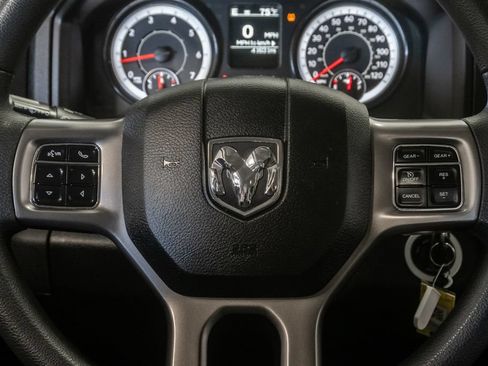 Used 2024 RAM 1500 Classic SLT AWD/4WD image 15