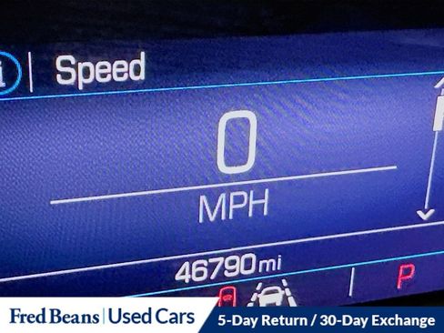 Used 2022 GMC Terrain SLE image 14