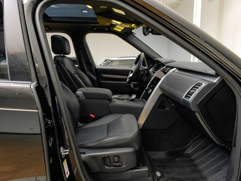 Used 2023 Land Rover Discovery S R-Dynamic AWD/4WD image 37