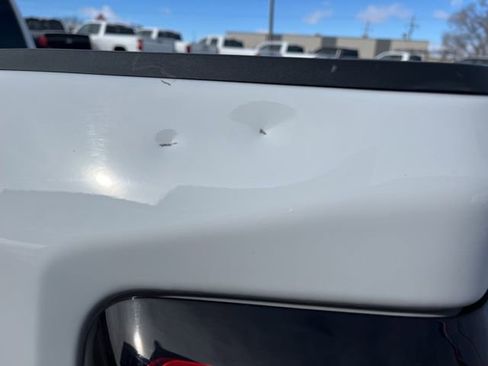 Used 2024 GMC Sierra 1500 AT4 image 11