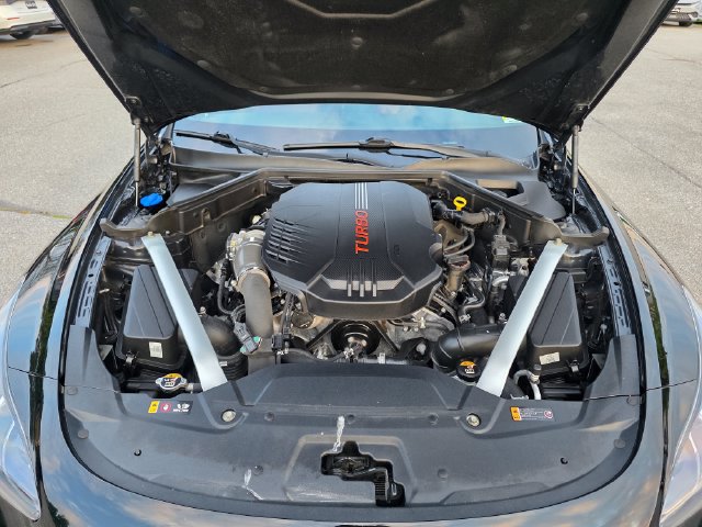Used 2019 Kia Stinger GT1 AWD/4WD image 13