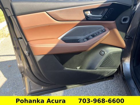 Certified 2026 Acura MDX w/ Advance Package AWD/4WD image 22