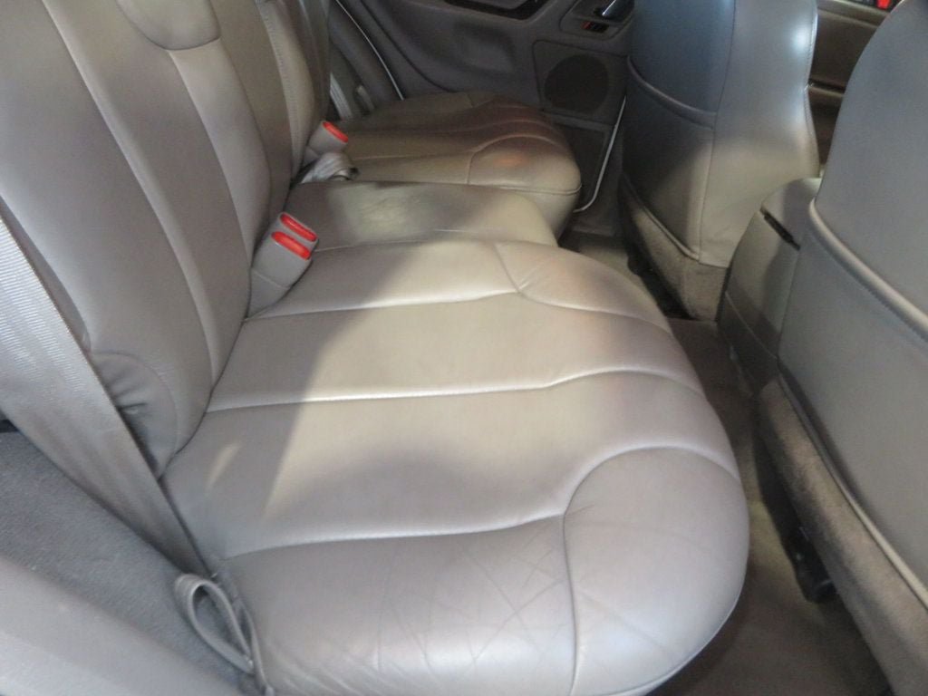 Used 2000 Jeep Grand Cherokee Laredo AWD/4WD image 30