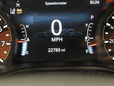 Used 2023 Jeep Compass Latitude AWD/4WD image 25