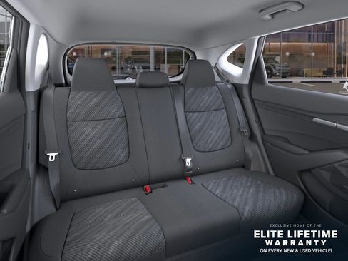 New 2026 Kia Seltos LX FWD image 17