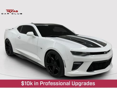 Used 2016 Chevrolet Camaro SS RWD image 1