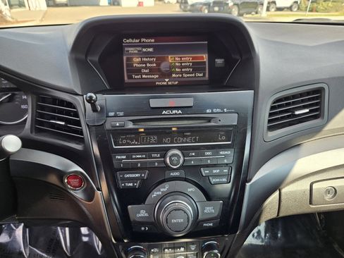 Used 2014 Acura ILX w/ Technology Package image 20