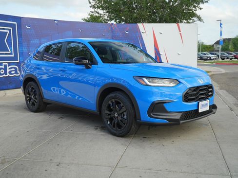 New 2026 Honda HR-V Sport image 3