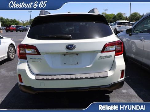 Used 2015 Subaru Outback 2.5i Premium image 19
