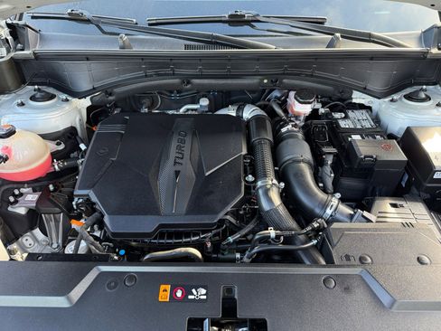 Certified 2024 Hyundai Santa Fe Limited image 21