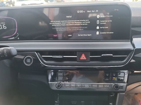 Used 2025 Kia Seltos S FWD image 11