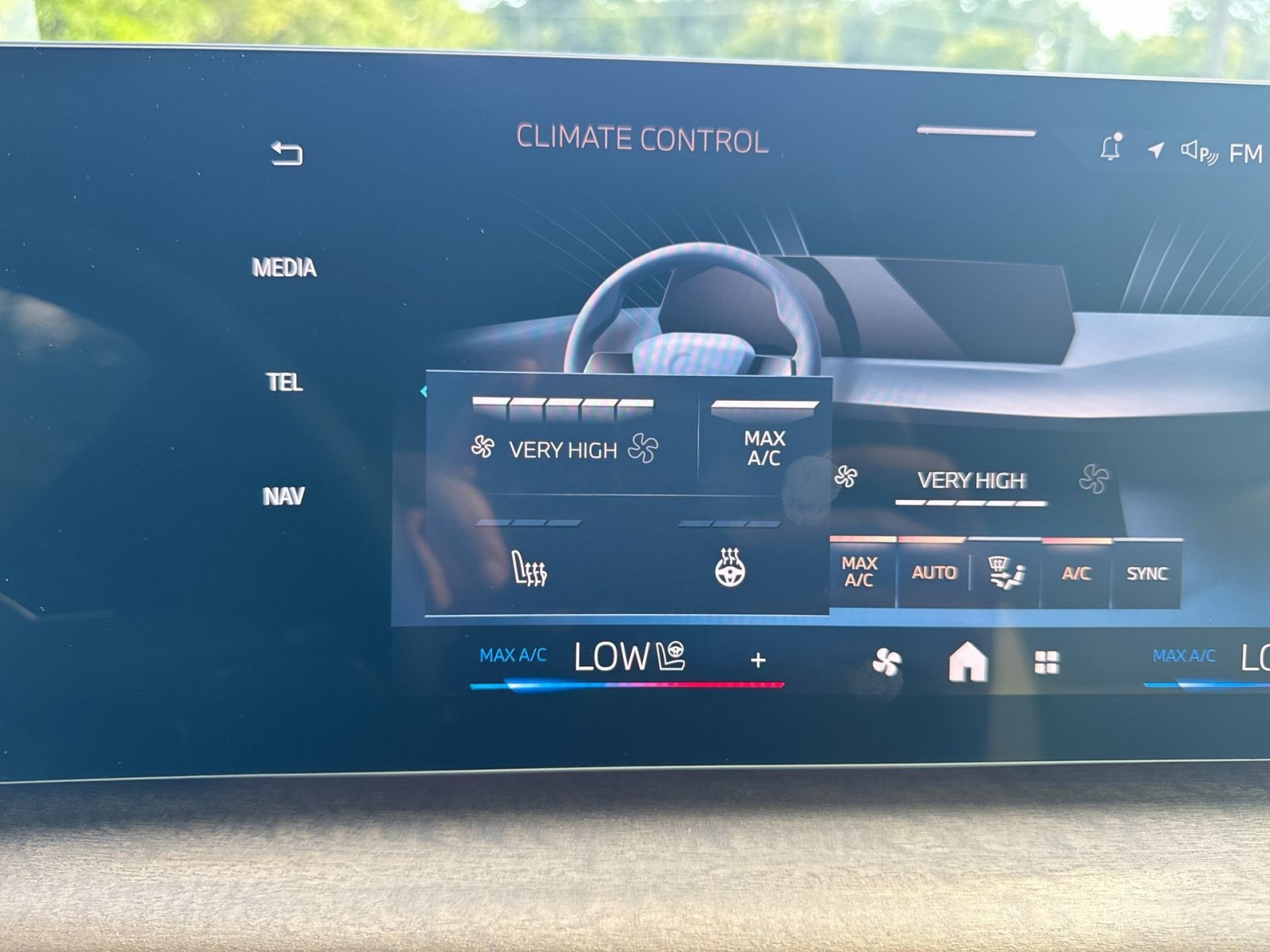 New 2027 BMW X1 xDrive28i AWD/4WD image 40