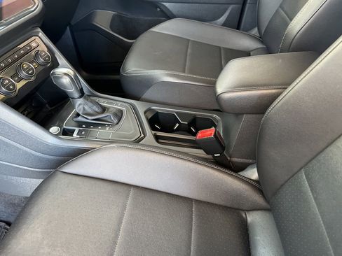 Certified 2020 Volkswagen Tiguan SEL w/ Tiguan Three-Row MDO Package FWD image 25
