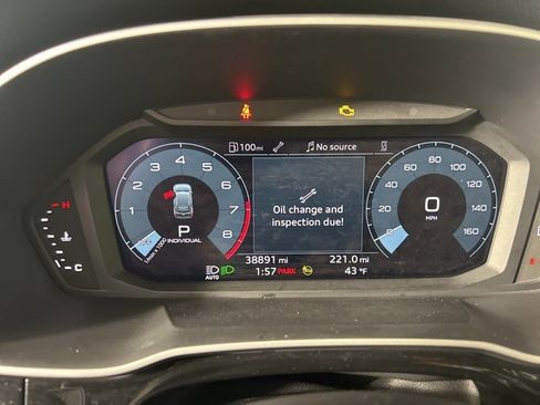 Certified 2022 Audi Q3 2.0T Premium w/ Convenience Package image 23