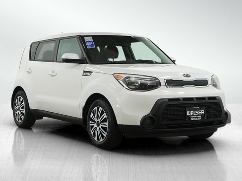 Used 2015 Kia Soul FWD image 8