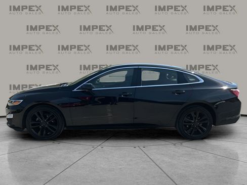 Used 2024 Chevrolet Malibu LT w/ Midnight Edition FWD image 2