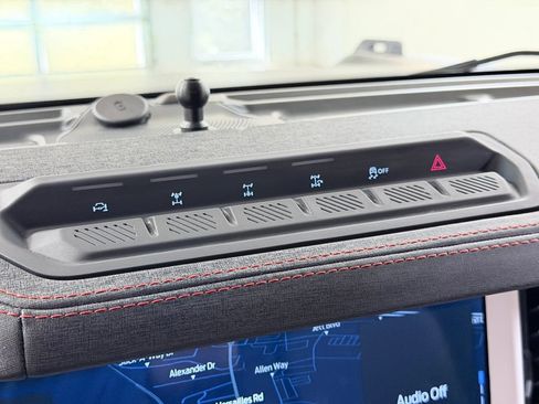 Used 2025 Ford Bronco Stroppe Edition AWD/4WD image 44