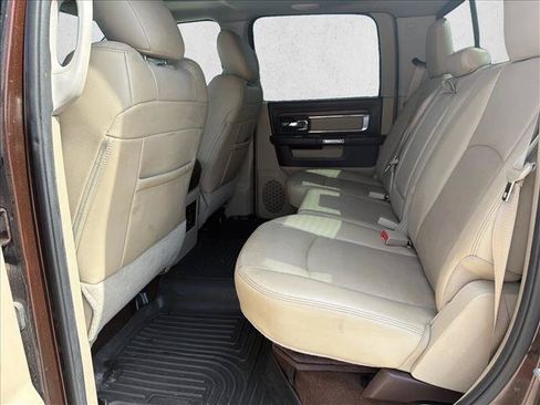 Used 2015 RAM 1500 Laramie w/ Convenience Group AWD/4WD image 21