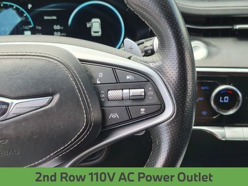 Used 2023 Genesis GV70 2.5T w/ Sport Prestige Package AWD/4WD image 20