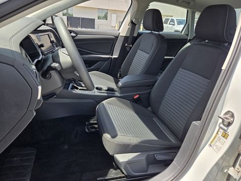 Used 2022 Volkswagen Jetta S FWD image 9