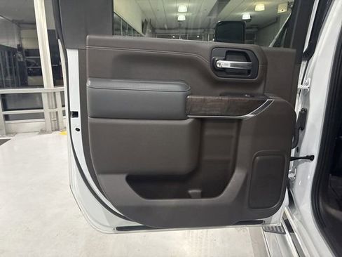 Used 2020 GMC Sierra 2500 Denali AWD/4WD image 30