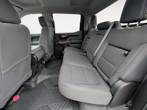 Used 2021 Chevrolet Silverado 1500 RST image 13