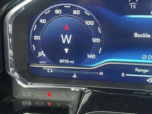 Used 2025 Chevrolet Silverado 1500 High Country w/ Technology Package AWD/4WD image 21