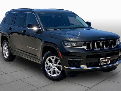 Used 2022 Jeep Grand Cherokee L Limited AWD/4WD image 3
