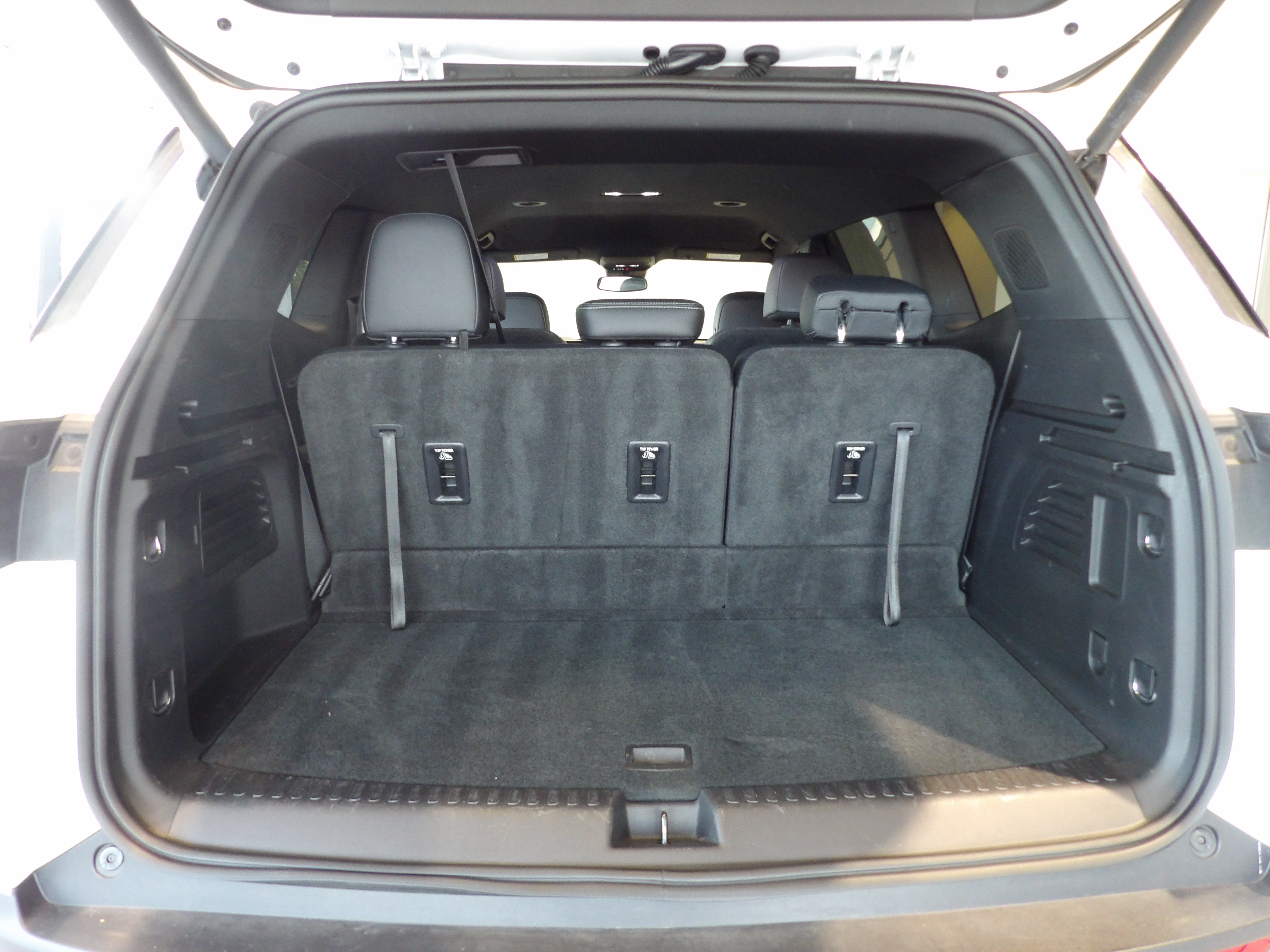 Used 2026 Buick Enclave Preferred AWD/4WD image 19