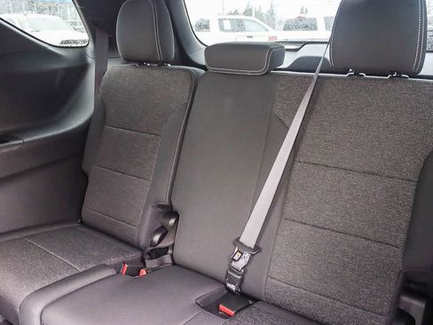 Used 2026 Chevrolet Traverse LT w/ Driver Confidence Package image 18