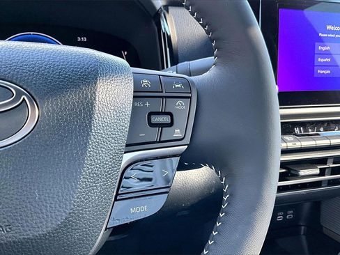 New 2026 Toyota Camry SE w/ Convenience Package image 14