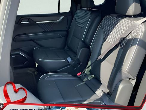 New 2026 GMC Acadia Denali w/ Super Cruise Package image 28