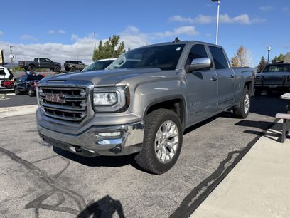 Used 2017 GMC Sierra 1500 SLT w/ SLT Premium Package