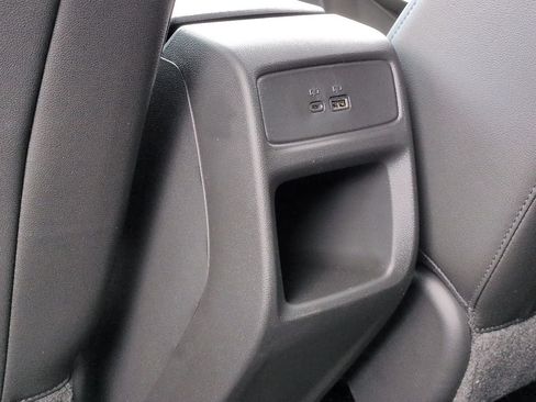 New 2026 Chevrolet Trax LT w/ Driver Confidence Package FWD image 22