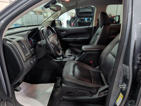 Used 2022 GMC Canyon AT4 w/ Trailering Package AWD/4WD image 7