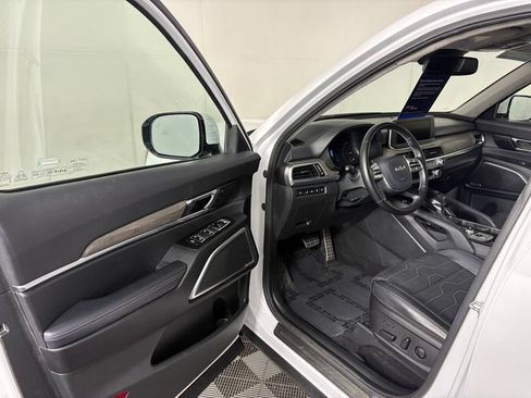 Used 2022 Kia Telluride SX w/ SX Prestige Package AWD/4WD image 12