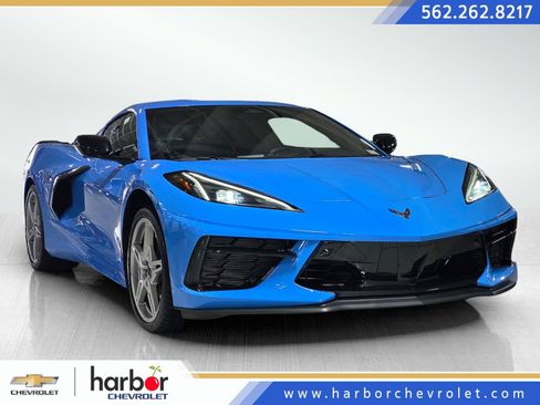 Used 2024 Chevrolet Corvette Stingray Preferred Cpe w/ Z51 Performance Package image 1