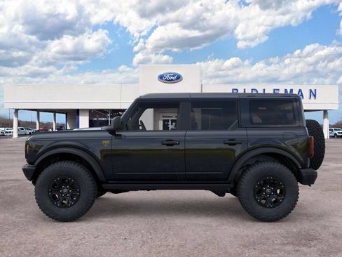 New 2026 Ford Bronco Badlands AWD/4WD image 3