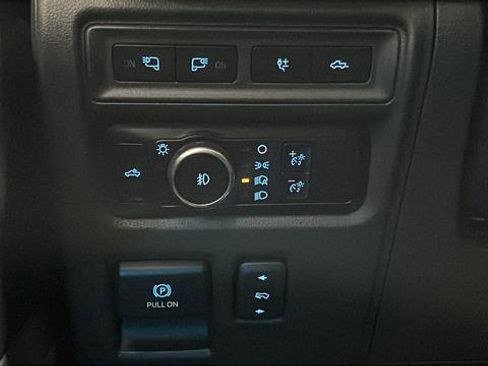 Used 2023 Ford F150 Raptor AWD/4WD image 42