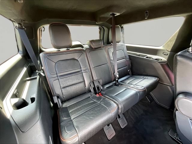 Used 2024 Lincoln Navigator L Black Label AWD/4WD image 25