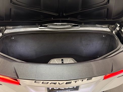 Used 2023 Chevrolet Corvette Stingray Premium Conv w/ Z51 Performance Package image 16