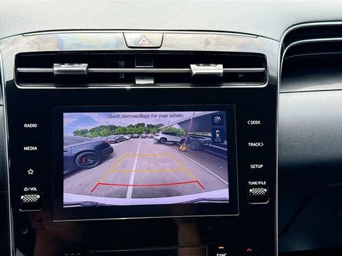 Certified 2024 Hyundai Tucson SEL FWD image 13
