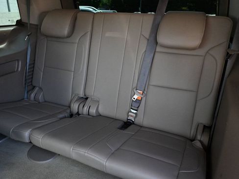 Used 2017 Chevrolet Tahoe Premier RWD image 17